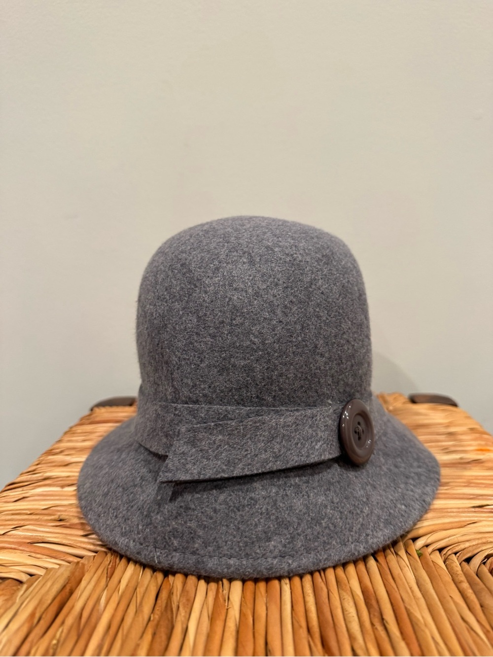 Lands' End Gray Wool Cloche with Button Trim size s/m